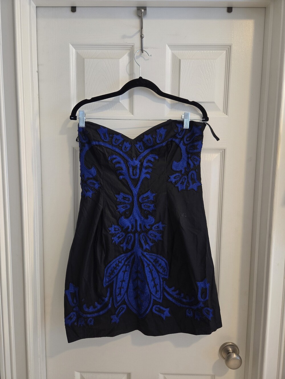 NWT French Connection Embroidered Strapless Mini Dress - Size 12